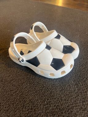 Crocs Classic soccer ball clogs kids size 13